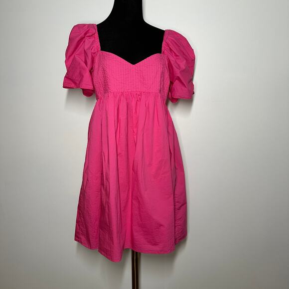 Tuckernuck Hyacinth House Preppy Barbie Pink Mini Puff Sleeves Graduation Dress - Picture 6 of 12